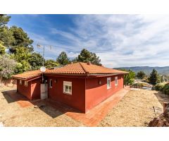 CASA TODO EN PLANTA BAJA CON JARDÍN!!