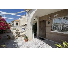 Pareado en Venta en Torrevieja, Alicante