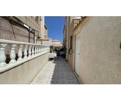 Pareado en Venta en Torrevieja, Alicante