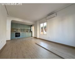 Espectacular casa recién reformada en urbanización a 8 minutos andando de la playa de la Zenia