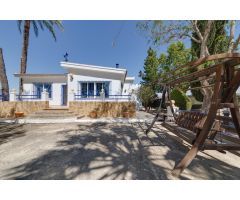 Chalet de 4 dormitorios y 2 baños con parcela de más de 7.000 m²