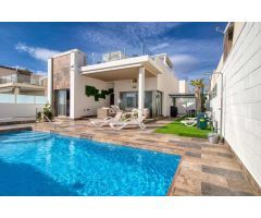 Oportunidad Villa 3 hab. con piscina en Orihuela Costa