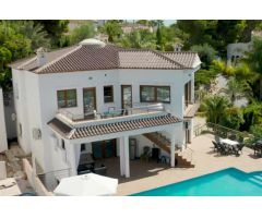 2 Villas de lujo en primera línea del campo de golf: Lista y en construcción.