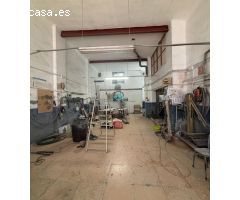 LOCAL JUNTO A MUSEO MARQ