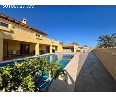 VILLA EN ALFAZ DEL PI CAUTIVADOR