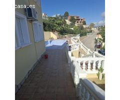 CHALET INDEPENDIENTE DIVIDIDO EN 4 APARTEMENTOS INDEPENDIENTES