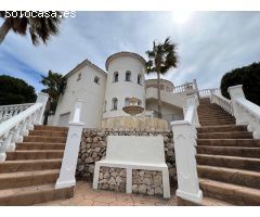 CHALET UNICO EN ALTEA ZONA DON CAYO