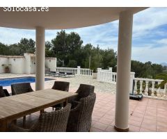 CHALET UNICO EN ALTEA ZONA DON CAYO