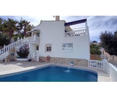 CHALET INDEPENDIENTE EN PANORAMA