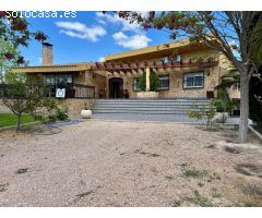 FINCA CON CHALET SAX