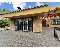 FINCA CON CHALET SAX