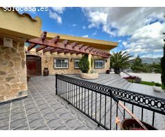 FINCA CON CHALET SAX