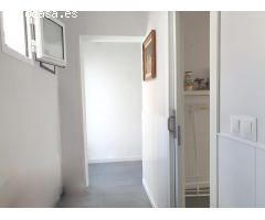Alquiler de habitación luminosa con baño privado en Olletas, Málaga