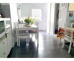 Alquiler de habitación luminosa con baño privado en Olletas, Málaga