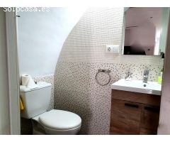 Alquiler de habitación luminosa con baño privado en Olletas, Málaga
