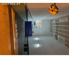Alquiler de amplia plaza en el Aparcamiento El Carmen, cerca del AVE y el centro de la ciudad