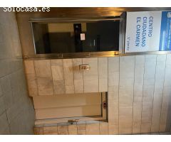 Alquiler de amplia plaza en el Aparcamiento El Carmen, cerca del AVE y el centro de la ciudad