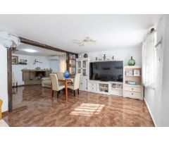 Adosado en Venta en Pinos Puente, Granada