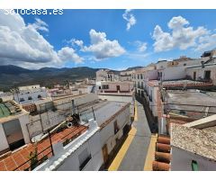 CASA EN EL CENTRO DE LAUJAR