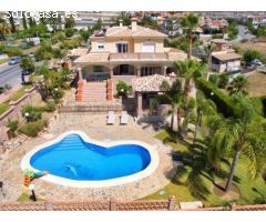 Chalet en Venta en Benalmádena Costa, Málaga