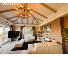 Villa de Lujo en Venta en Elviria, Málaga