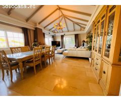 Villa de Lujo en Venta en Elviria, Málaga