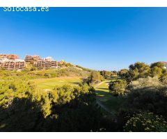 Villa de Lujo en Venta en Elviria, Málaga
