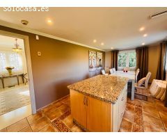Villa de Lujo en Venta en Elviria, Málaga