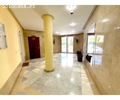 Piso en Venta en Torremolinos, Málaga