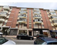 Piso en Venta en Oviedo, Asturias