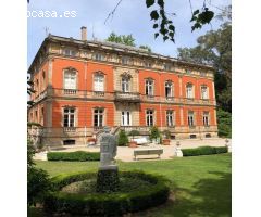 Villa de Lujo en Venta en Gijón, Asturias