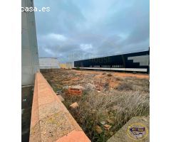 VENTA DE PARCELA EN POLIGONO SEPES