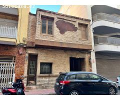 ¡Gran oportunidad de inversión en pleno centro de Torrevieja!