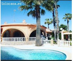 Magnífica villa de estilo mediterráneo en las lomas altas de Torreblanca Marina