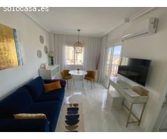 Exquisito Refugio Mediterráneo: Apartamento Renovado con Vistas en Nueva Torrevieja