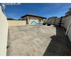 Villa a la venta en Urbanización Almedia, Callosa den Sarrià