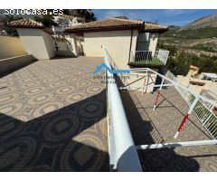 Villa a la venta en Urbanización Almedia, Callosa den Sarrià