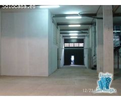 Se alquila local de 400m. en pleno centro de Cáceres