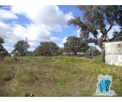 Se vende terreno industrial en el Casar de Cáceres