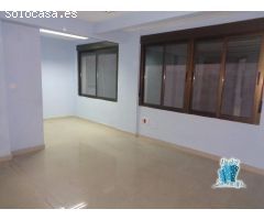 Se alquila o se vende despacho de 150m. en el centro