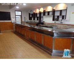 SE VENDE BAR EN  HERNÁN CORTÉS