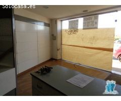 Se vende o alquila local en Hernán Cortés