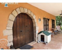 Se VENDE magnífico Chalet con Parcela en zona de las VIÑAS NEGOCIABLE!!!!!