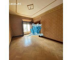 SE VENDE EDIFICIO EN LA PARTE ANTIGUA
