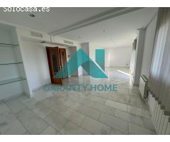 SE VENDE O SE ALQUILA EXCLUSIVO ÁTICO DÚPLEX EN ZONA MACONDO