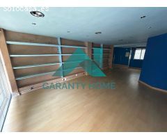 SE VENDE OFICINA EN ZONA COLÓN
