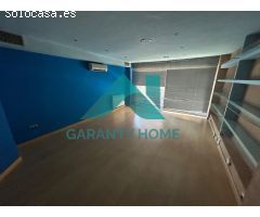 SE VENDE OFICINA EN ZONA COLÓN