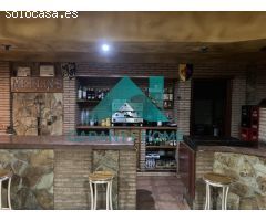SE VENDE LOCAL/BAR EN MORALEJA