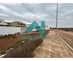 SE VENDE PARCELA EN ZONA VISTAHERMOSA