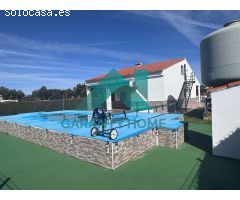 SE VENDE CASA DE CAMPO EN ZONA CARRETERA DE BADAJOZ, CÁCERES ????